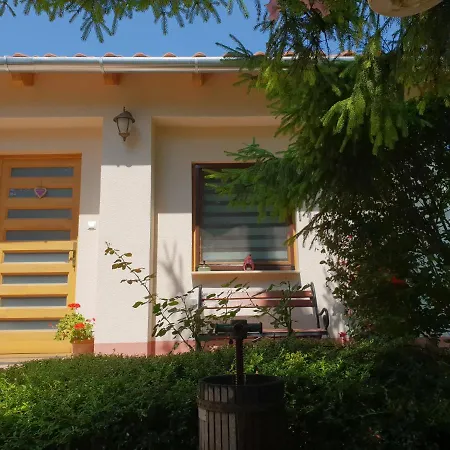 Apartament Fuered Deluxe Garden *