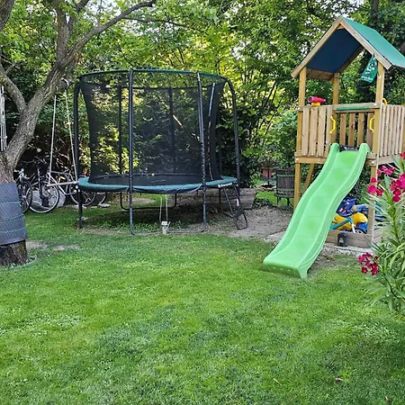 דירה Fuered Deluxe Garden *