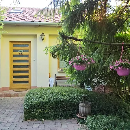 Füred Deluxe Garden *