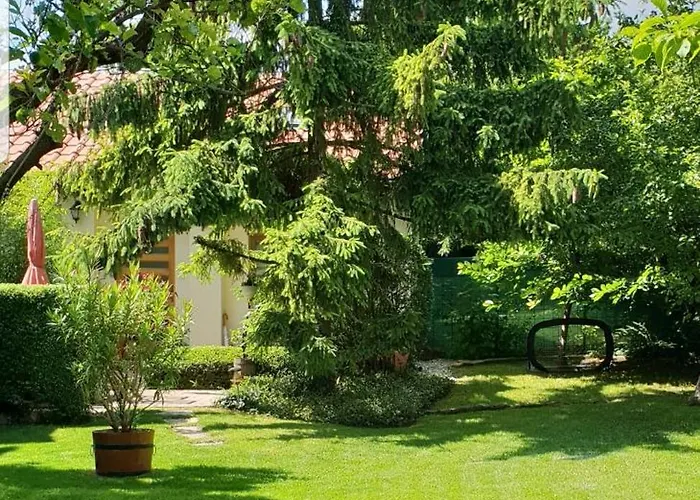 דירה Fuered Deluxe Garden באלאטונפורד