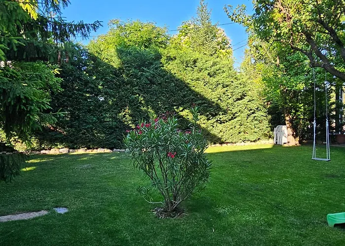 Fuered Deluxe Garden Apartament